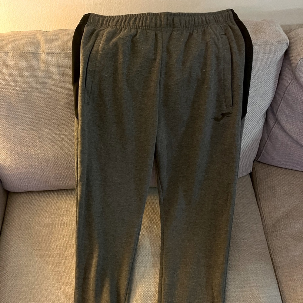 Men’s Joma gray joggers - new